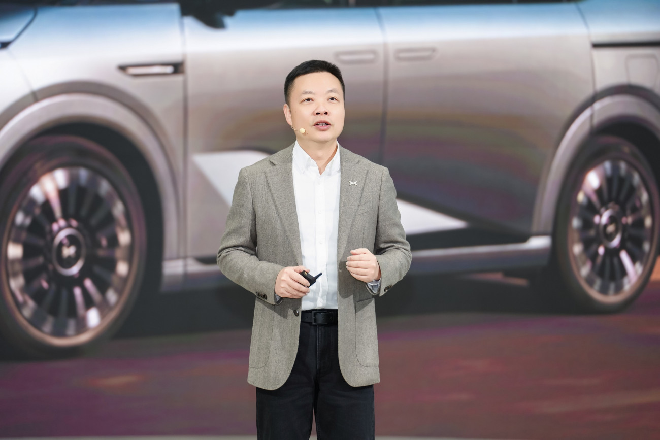 XPENG AI DAY 2025 เผยความสำเร็จของเทคโนโลยี Physical AI: เปิดตัว XPENG VLA 2.0, Robotaxi, หุ่นยนต์ฮิวแมนอยด์ ‘IRON’ เจเนอเรชั่นใหม่ และรถบินได้