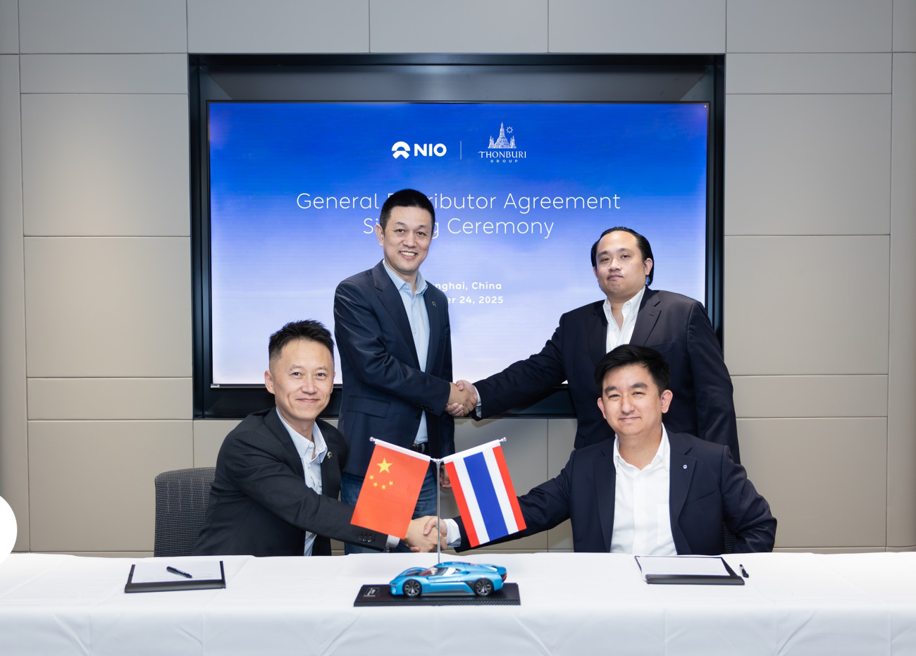 กลุ่มธนบุรี จับมือ NIO ปักธงพันธมิตร รุกตลาดยานยนต์ไฟฟ้าพรีเมียมในไทย