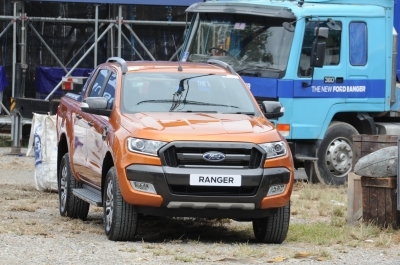 New Ford Ranger มาดใหม่ของกระบะพันธุ์แกร่งเพื่อทุกความสำเร็จ