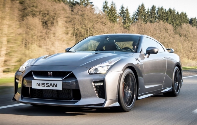 Nissan GT-R รุ่นปี 2017 ตำนานสปอร์ตพันธุ์แรงเผยโฉมแล้วที่อังกฤษ
