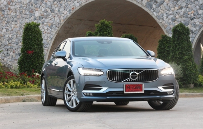 Hands On : Volvo S90 D4 Inscription เท่ห์แตกต่างหรูมีสไตล์