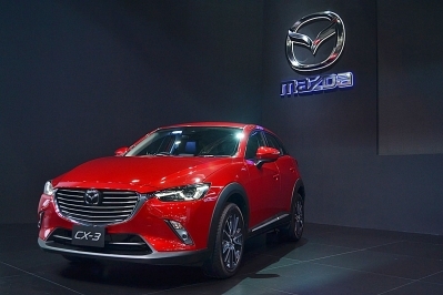 ยลโฉมจริง!! Mazda CX-3 MY2017 Crossover มาดใหม่ เด่นด้วยระบบ G-Vectoring Control เริ่มต้น 835,000 บาท