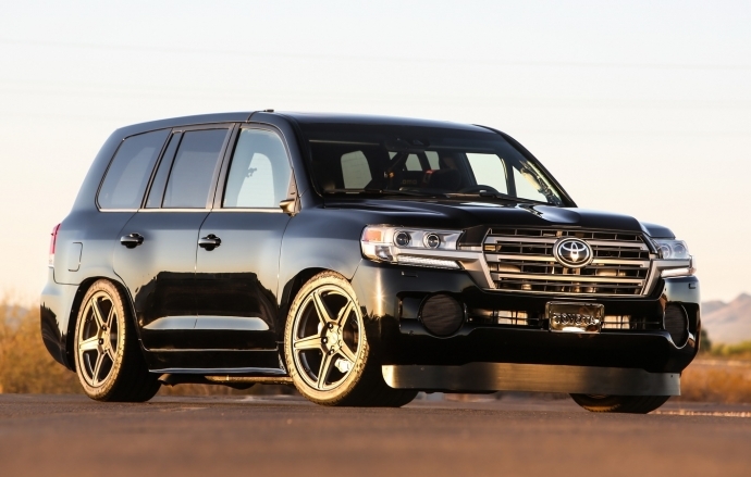 Toyota Land Speed Cruiser ในฐานะรถยนต์ SUV ที่เร็วที่สุดในโลก อย่างไม่เป็นทางการ