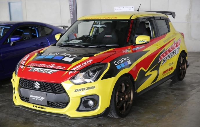 รถแต่งหลากรุ่นนำเข้าจากญี่ปุ่น สัมผัสคันจริงได้ที่งาน Bangkok International Auto Salon 2018