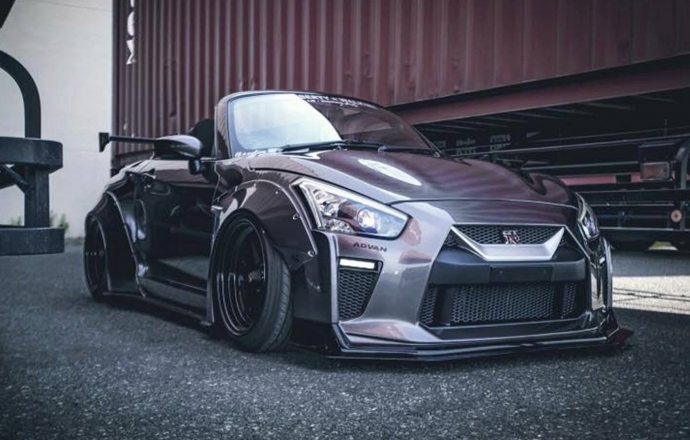 Daihatsu Copen แต่งลุคใหม่ สไตล์มินิ Nissan GT-R โดยสำนัก Liberty Walk