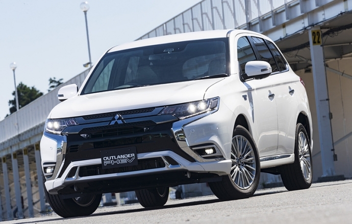 Mitsubishi Outlander PHEV Facelift อเนกประสงค์รักษ์โลก เปิดราคาแล้วที่ญี่ปุ่นเริ่ม 1.173 ล้านบาท