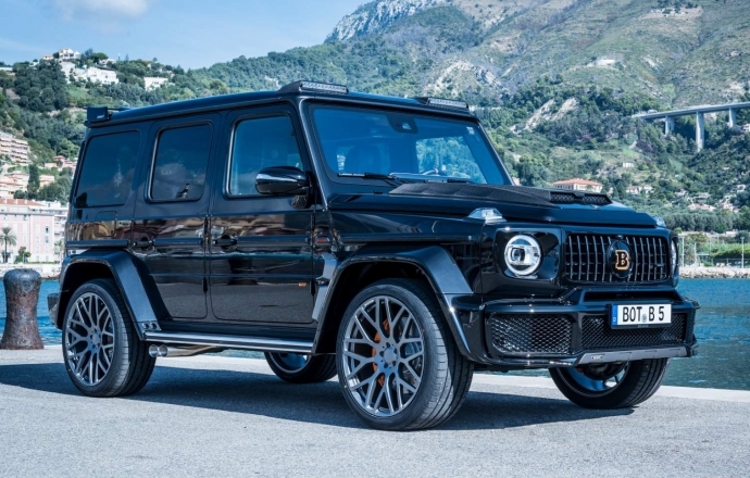 อเนกประสงค์แต่งใหม่ Brabus 700 พื้นฐานจาก Mercedes-AMG G63