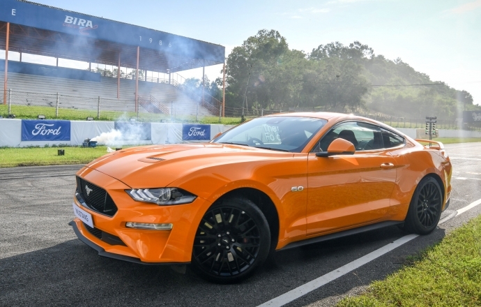 เปิดตัวม้าป่าคะนอง Ford Mustang สปอร์ตตัวแรงอย่างเป็นทางการแล้ว