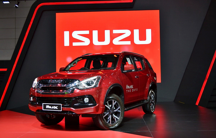 อีซูซุรวมทัพยนตรกรรมโชว์นวัตกรรม “บลูเพาเวอร์” สุดล้ำ ในงาน Big Motor Sale 2019