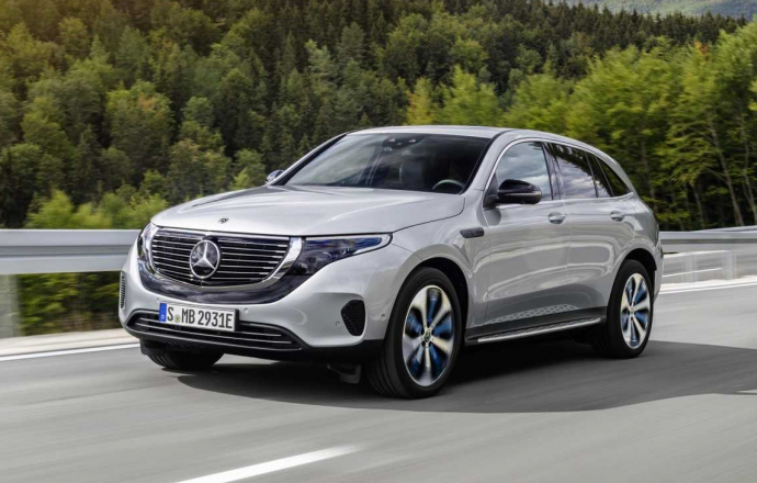 เปิดราคารถยนต์ไฟฟ้าค่ายดาว 3 แฉก Mercedes-Benz EQC ในราคาเริ่มต้น 2 ล้านบาท