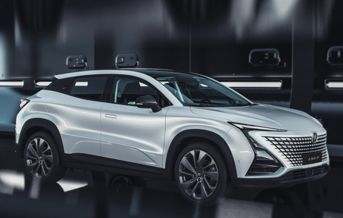รถใหม่แดนมังกร!! Changan UNI-T เอสยูวีหรูท้าชน C-HR ขายเมืองจีน มิถุนายน นี้
