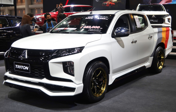 ยลโฉมตัว Mitsubishi Triton ตัวเตี้ย หน้าใหม่ แต่งซิ่งในร่าง 4 ประตู