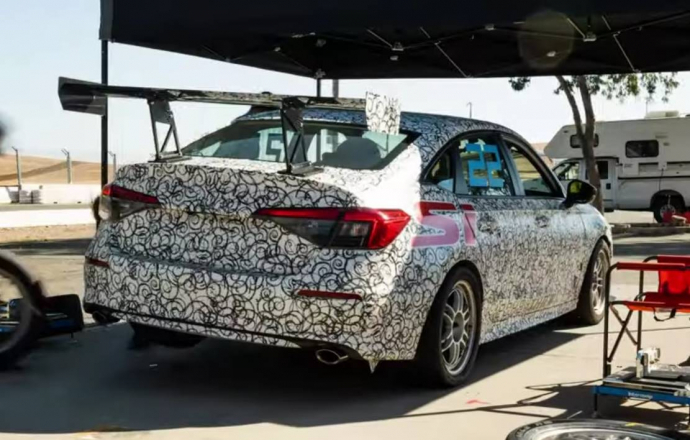 เผยตัวแข่ง Honda Civic Si Race Car วิ่งพรางตัวทดสอบในสนาม