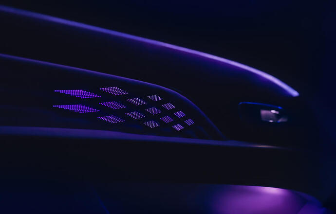 Bentley เตรียมเผยโฉม รถฐานล้อยาวรุ่นใหม่ วันที่ 10 พฤษภาคมนี้