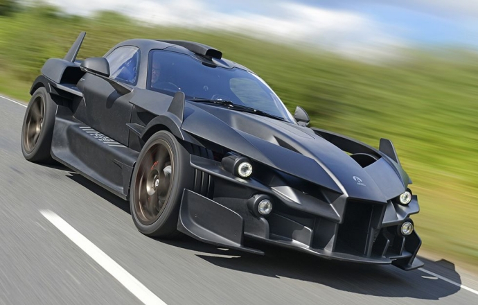 รถไฟฟ้าหน้าแปลก Ariel Hipercar มาพร้อมความแรง 1,160 แรงม้า และเครื่องปั่นไฟตัวจิ๋ว