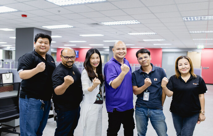 EasyCompare คว้ารางวัลการบริการยอดเยี่ยม Platinum Trusted Service Award สองปีซ้อน